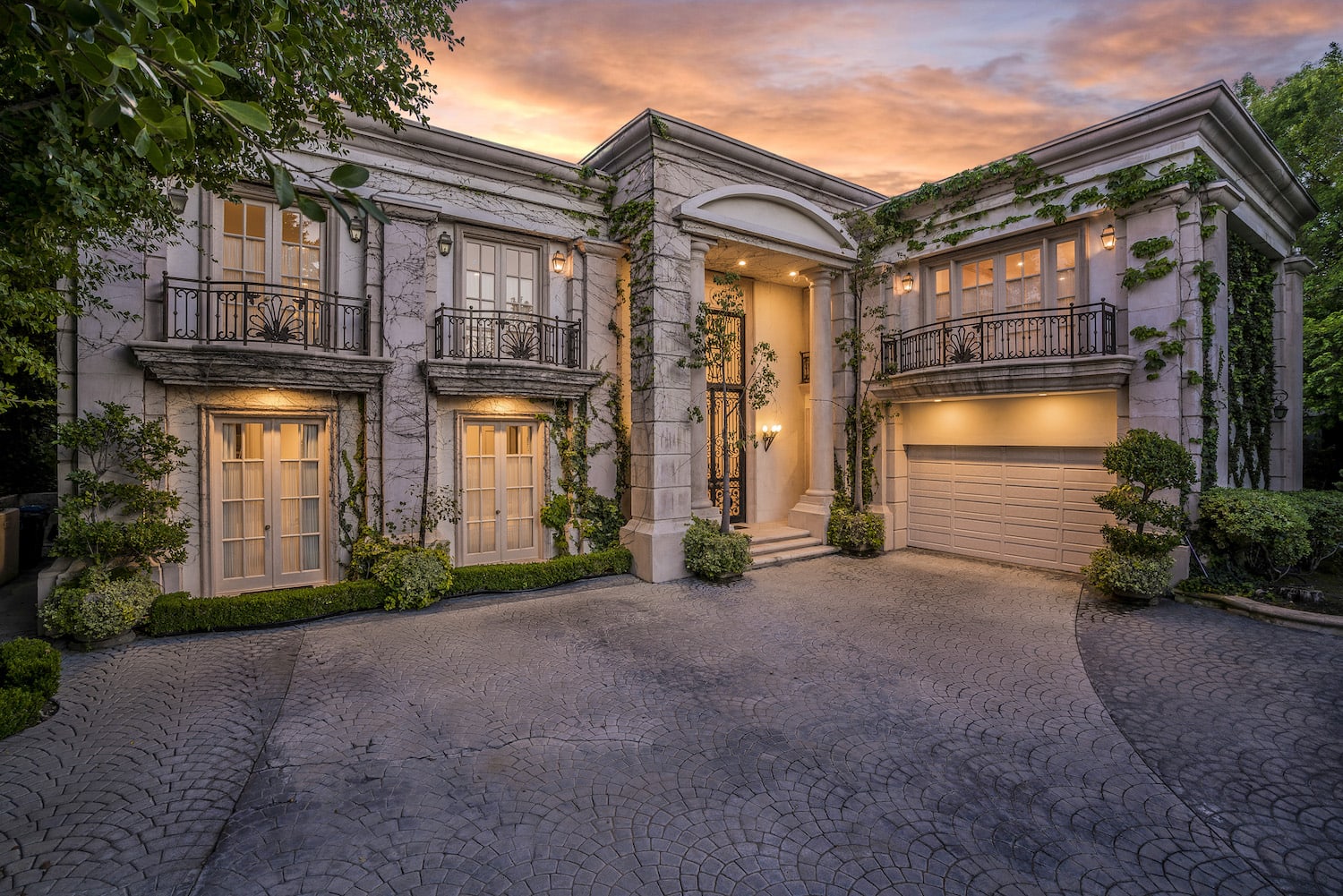 Wendover Drive, 90210