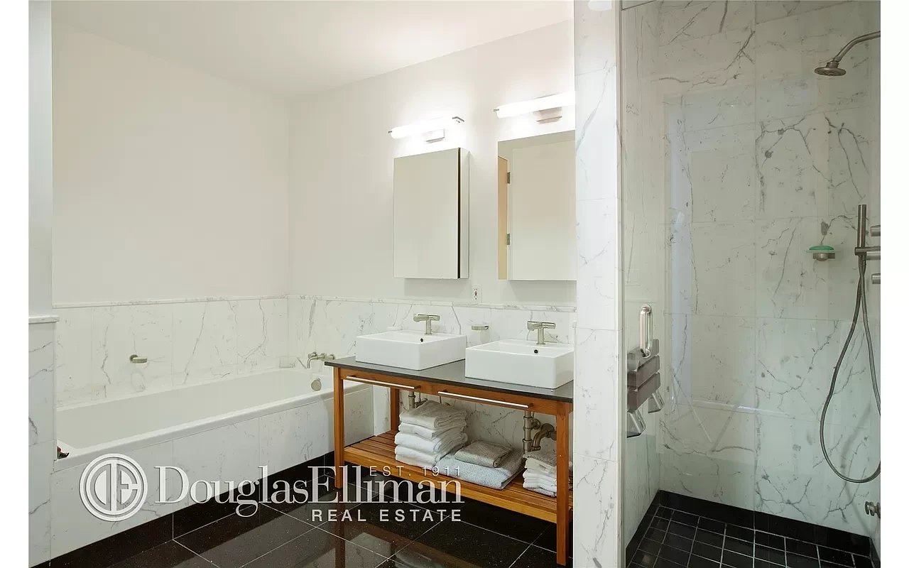 57 Bond Street, 3E