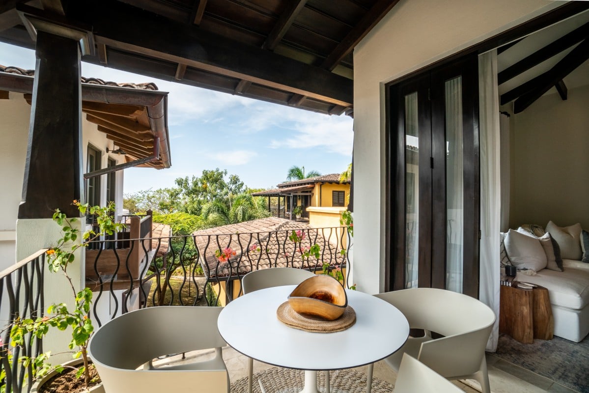 18 Calle La Ronda | Remodeled 4-Bedroom Home with Studio Apartment Just Steps from Playa Danta in Las Catalinas