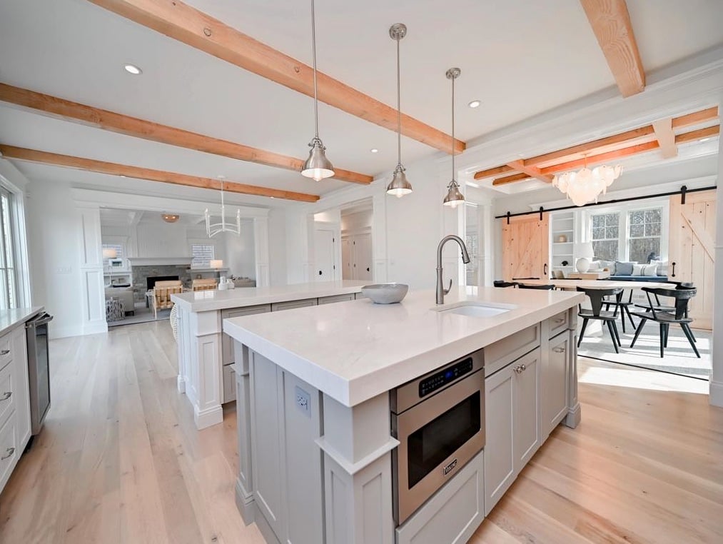 12 Baylies Way