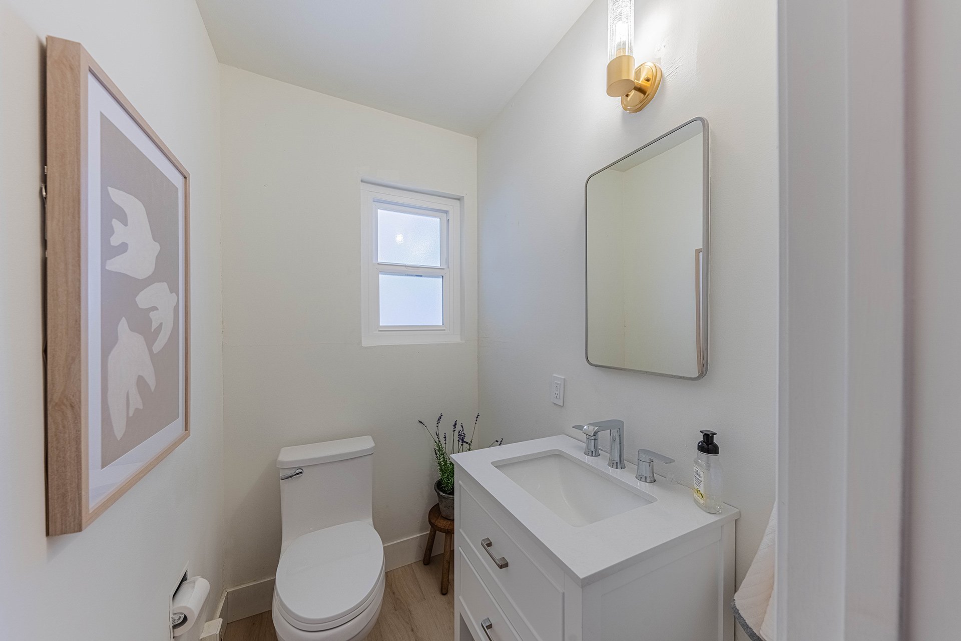 Charming Monterey Haven - 1056 Harrison St
