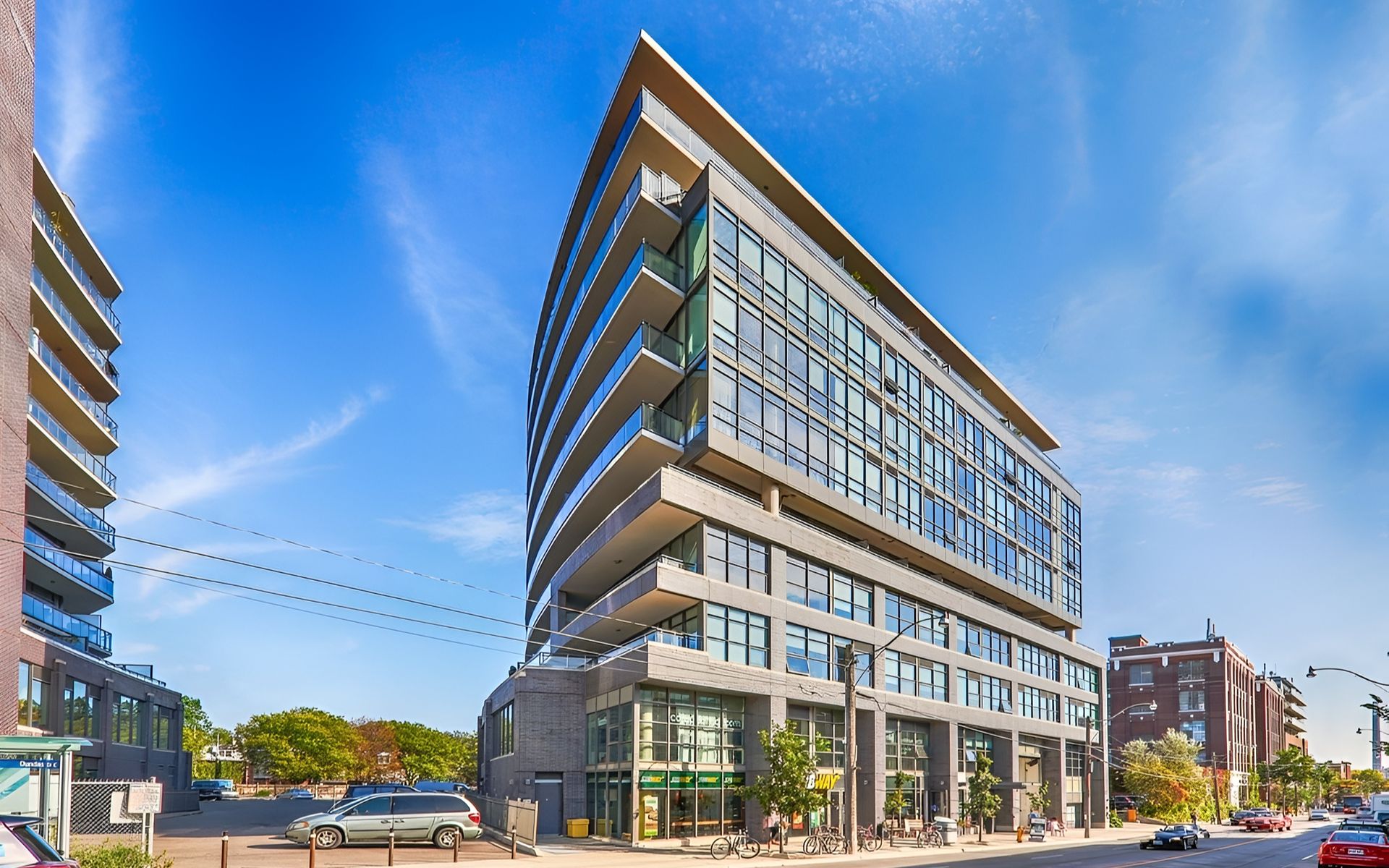 319 Carlaw Ave, #514
