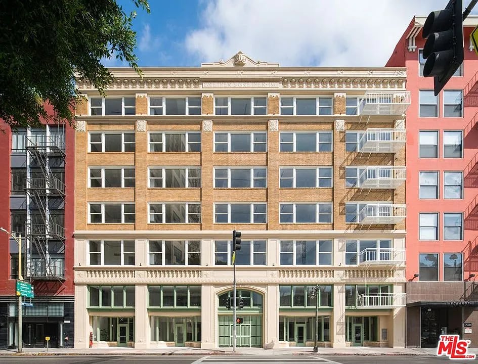 732 S Los Angeles St