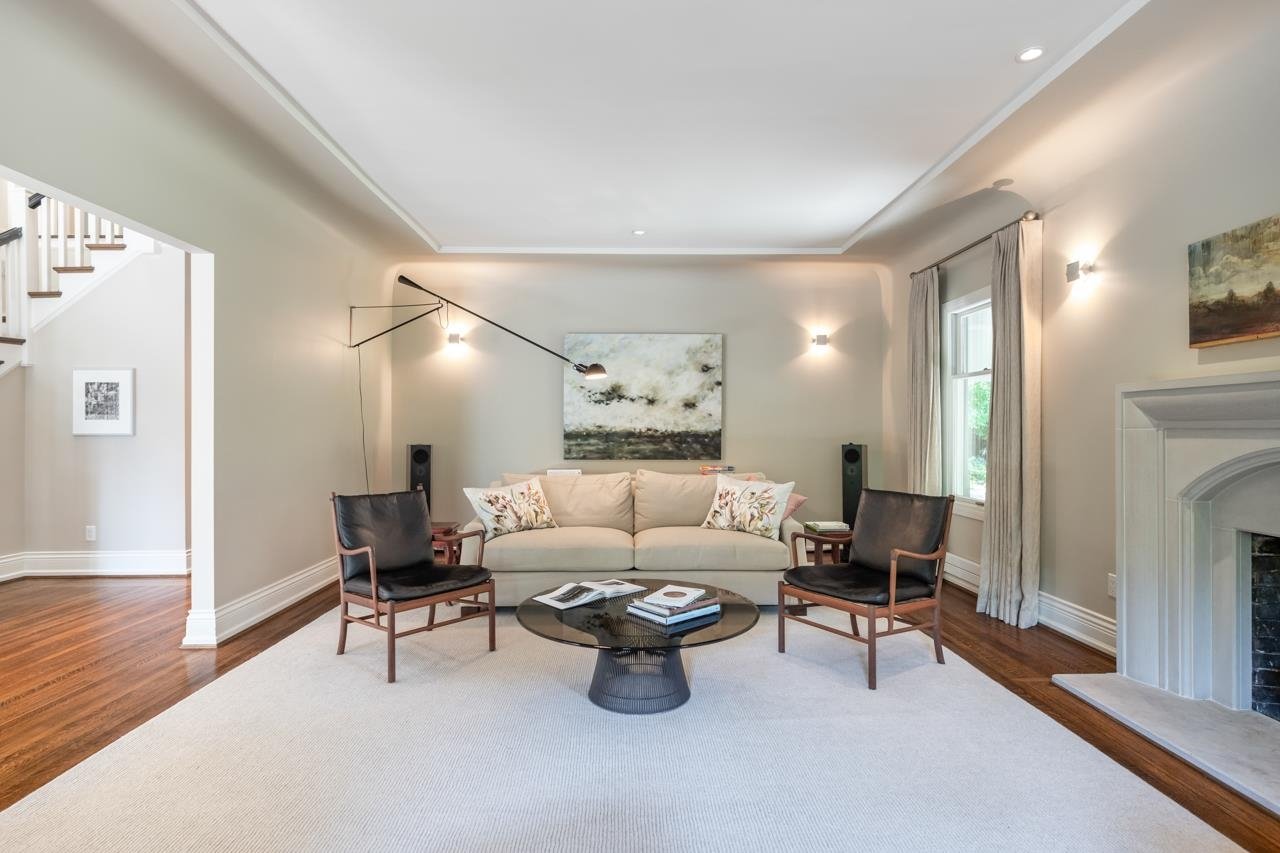 5560 Somerset Cres