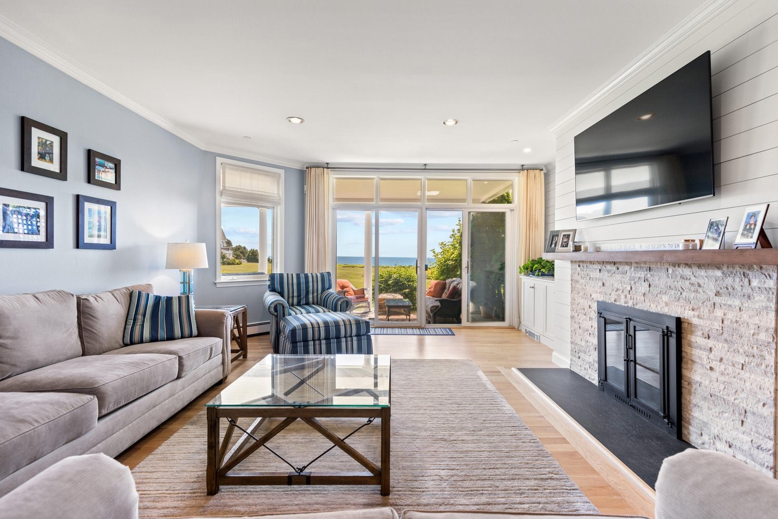 16 Atlantic Drive, Unit #: 16