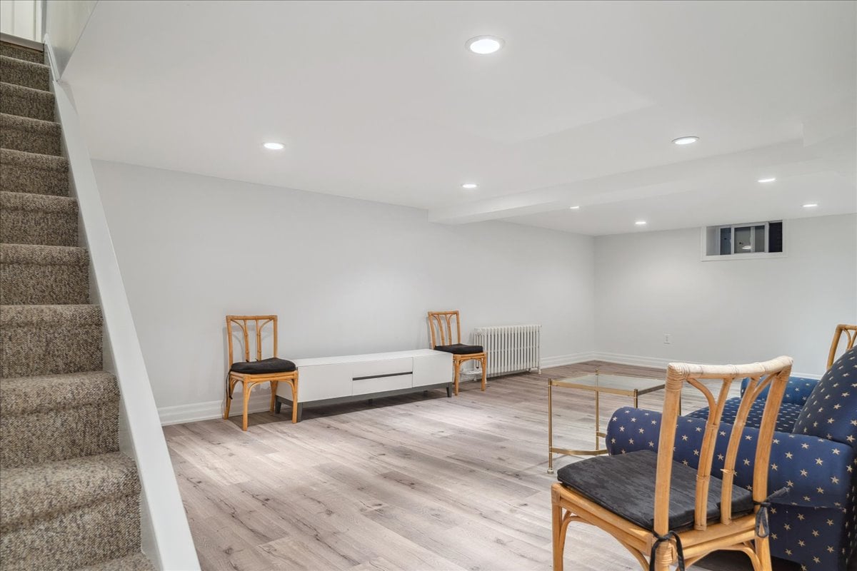 Executive Rental in Forest Hill