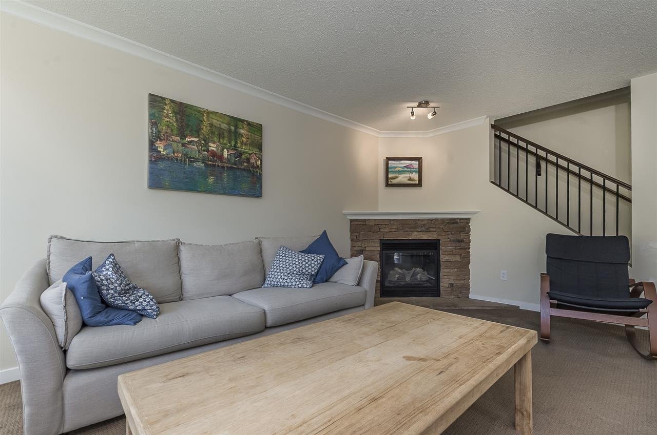 10-45152 Wells Rd
