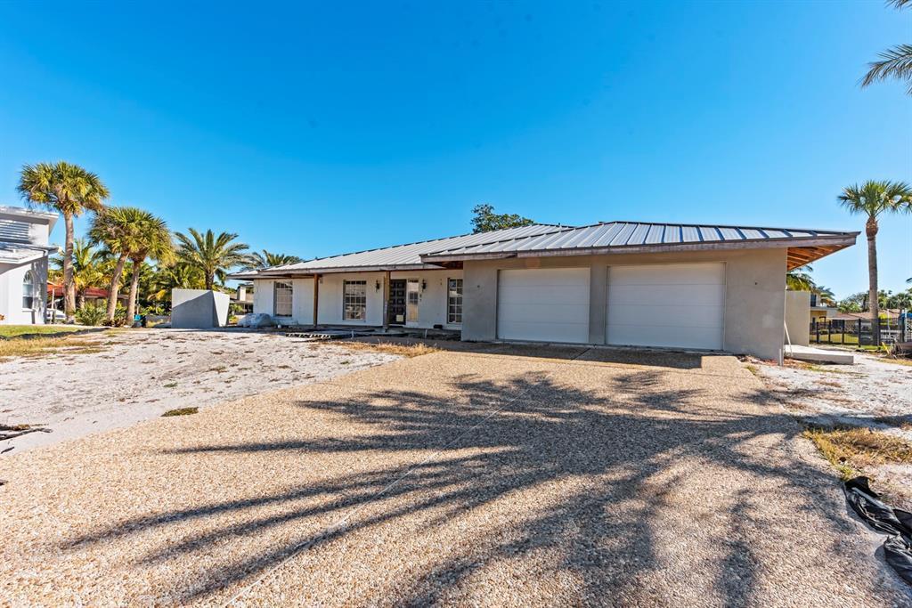 5405 Azure Way