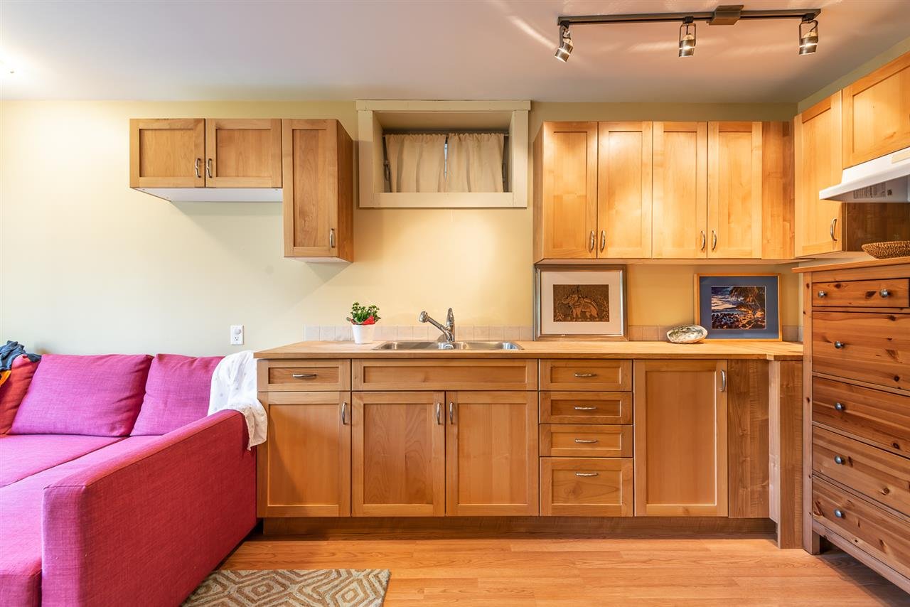 1006 Pennylane Pl