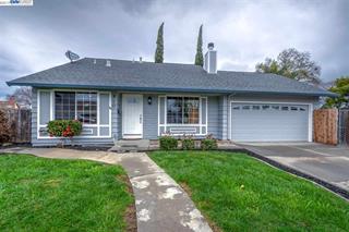 560 Bristol Court