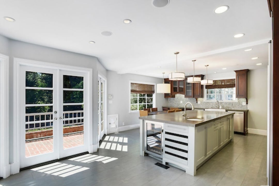 Ridge Oasis