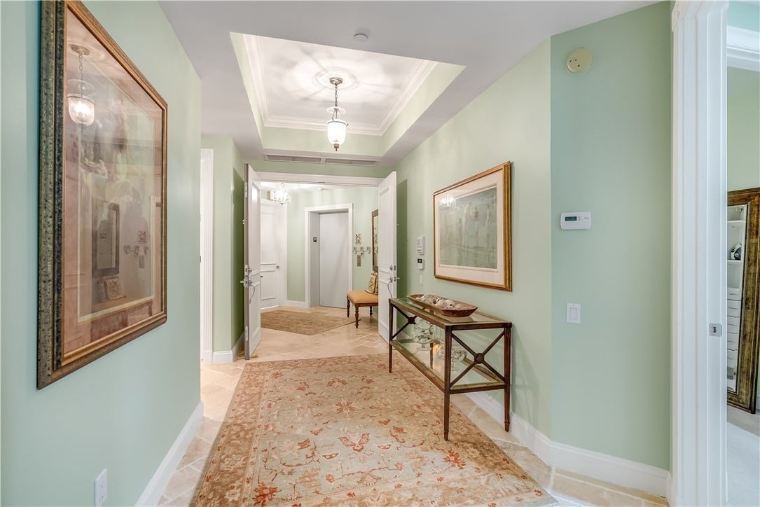 801 N Swim Club Dr Unit 2B