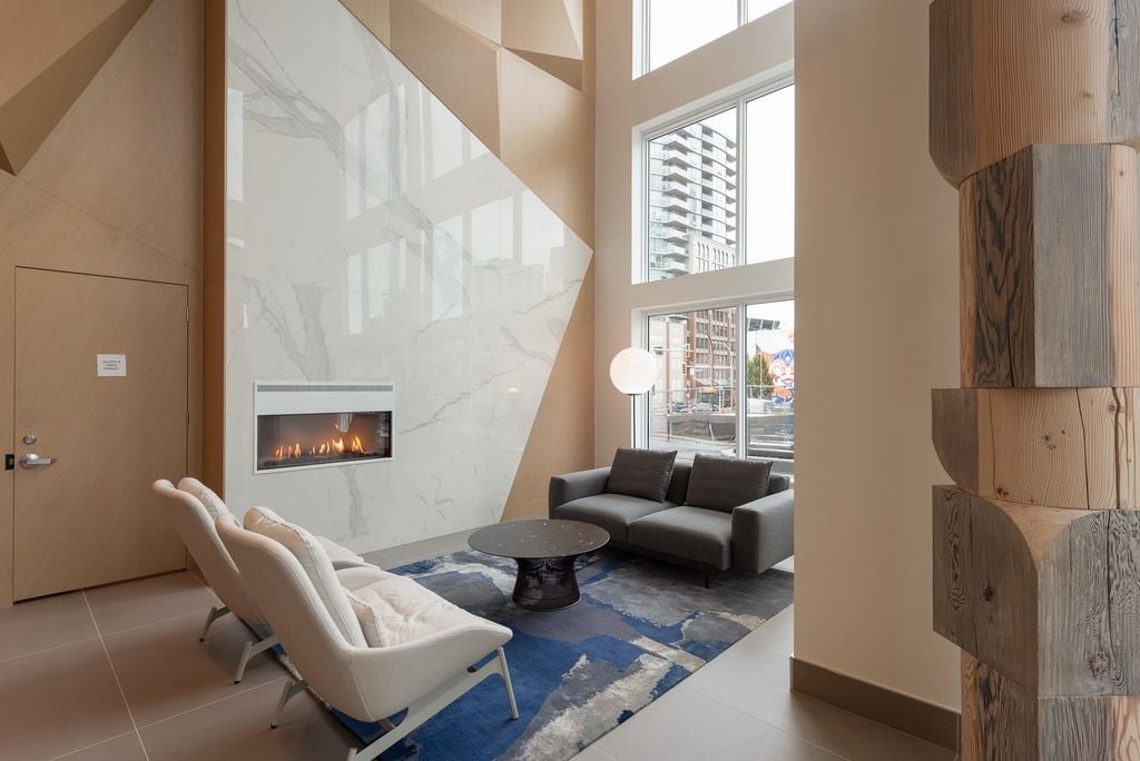 680 Quayside Dr, #1401