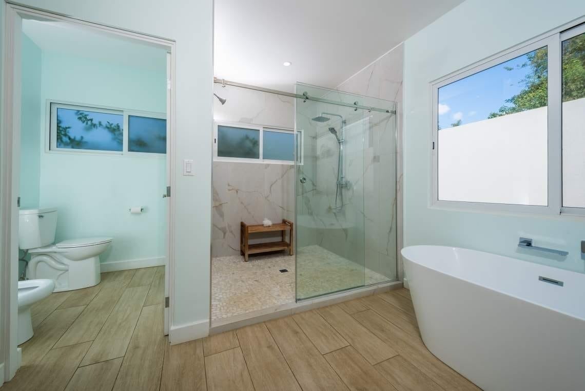 Modern Studio Pool Home, Flamingo, Guanacaste