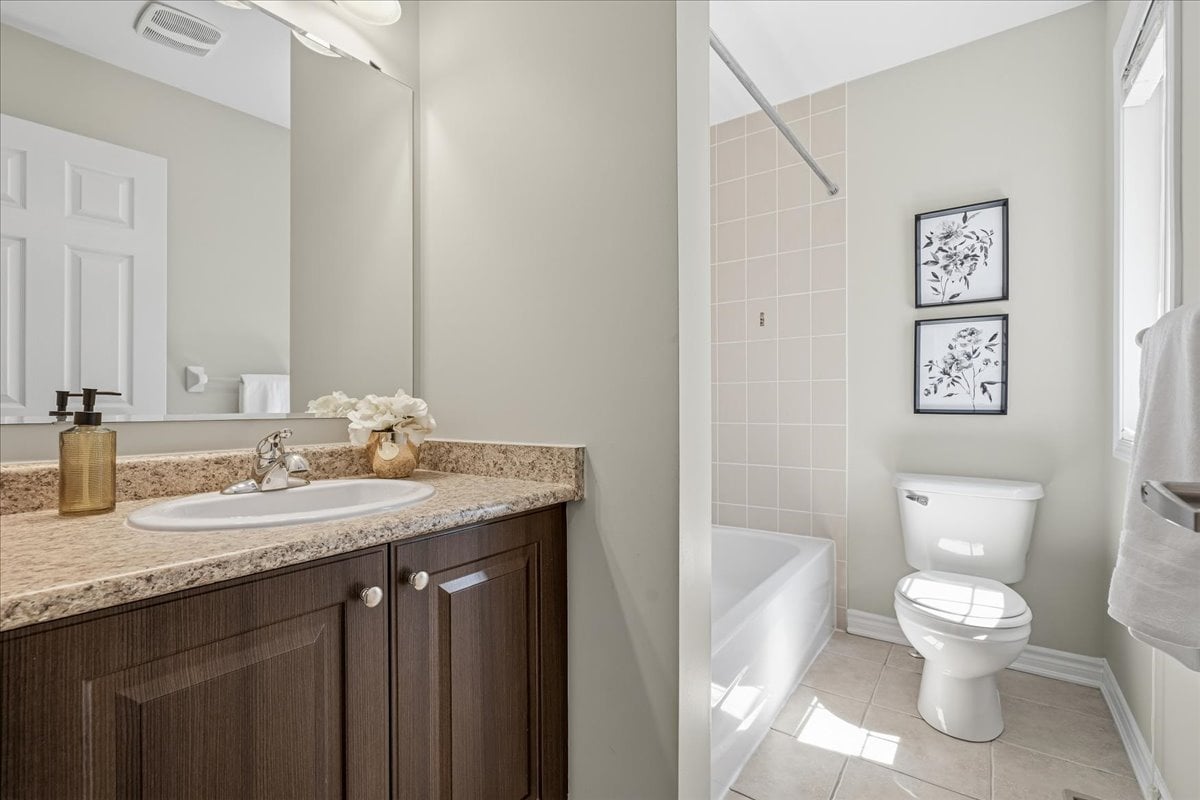 2383 Calloway Dr, Oakville