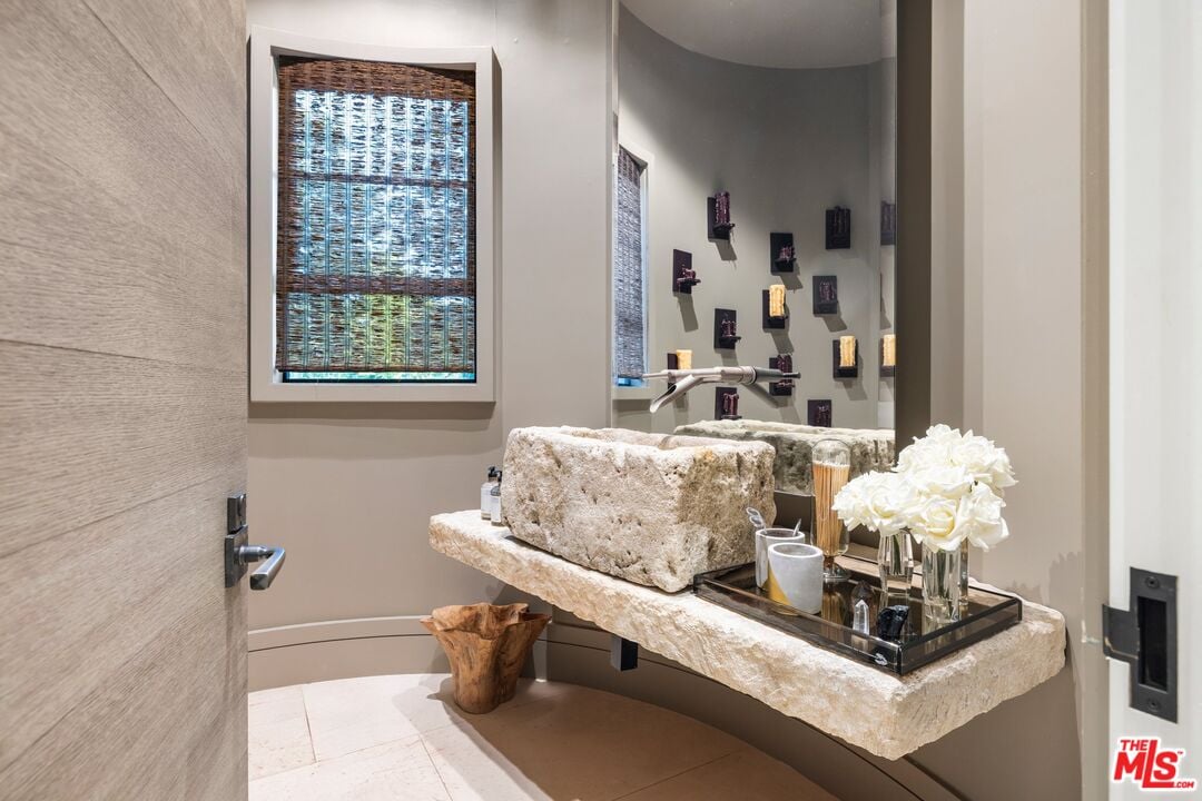 Stone Ridge Ln, 90077