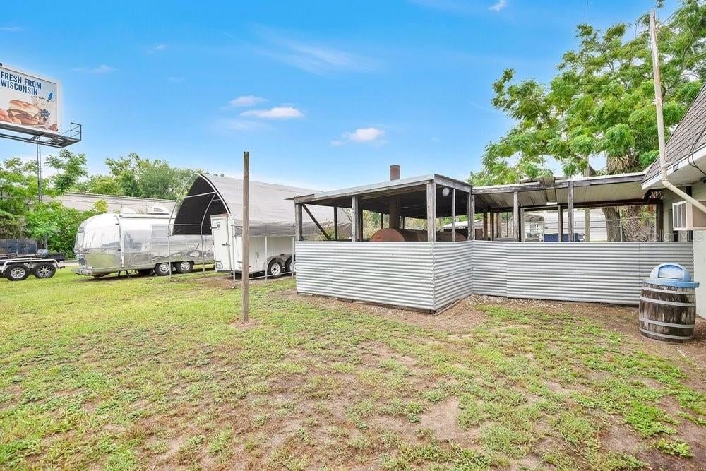 3101 N Orange Blossom Trl