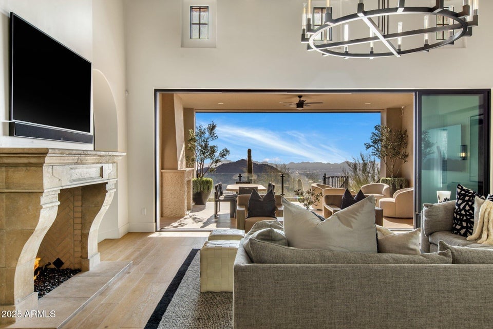 11268 E Moonlight CYN