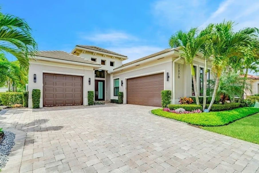 17970 Lake Azure Way / The Oaks at Boca Raton