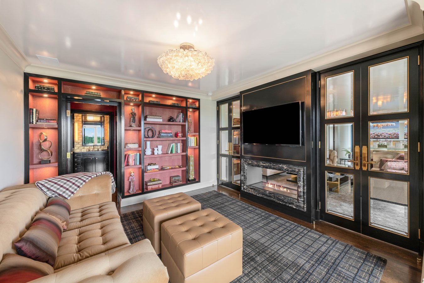 210 Central Park South, 11CD
