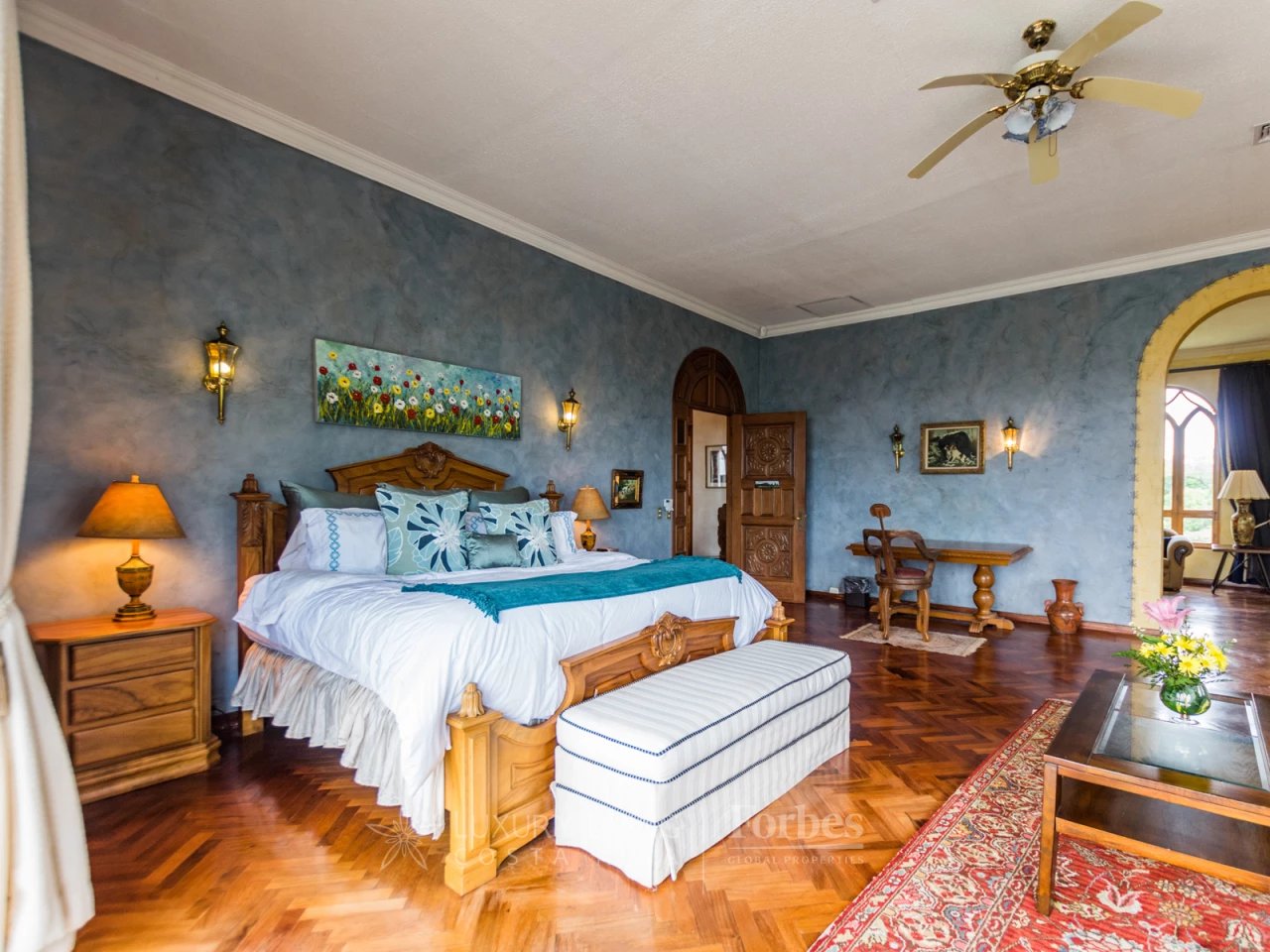 6229 - Equipped Boutique Hotel, Private Mansion or Country Club