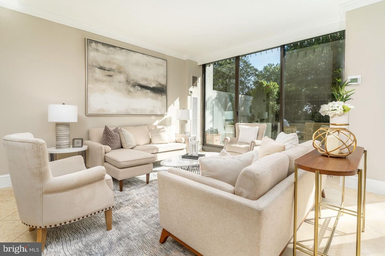 2700 Virginia Ave NW Unit 101/102
