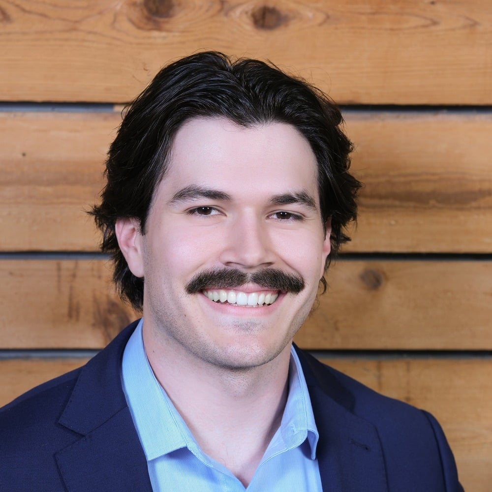 Ashton Gardner Newport Beach, CA Real Estate Agent Headshot