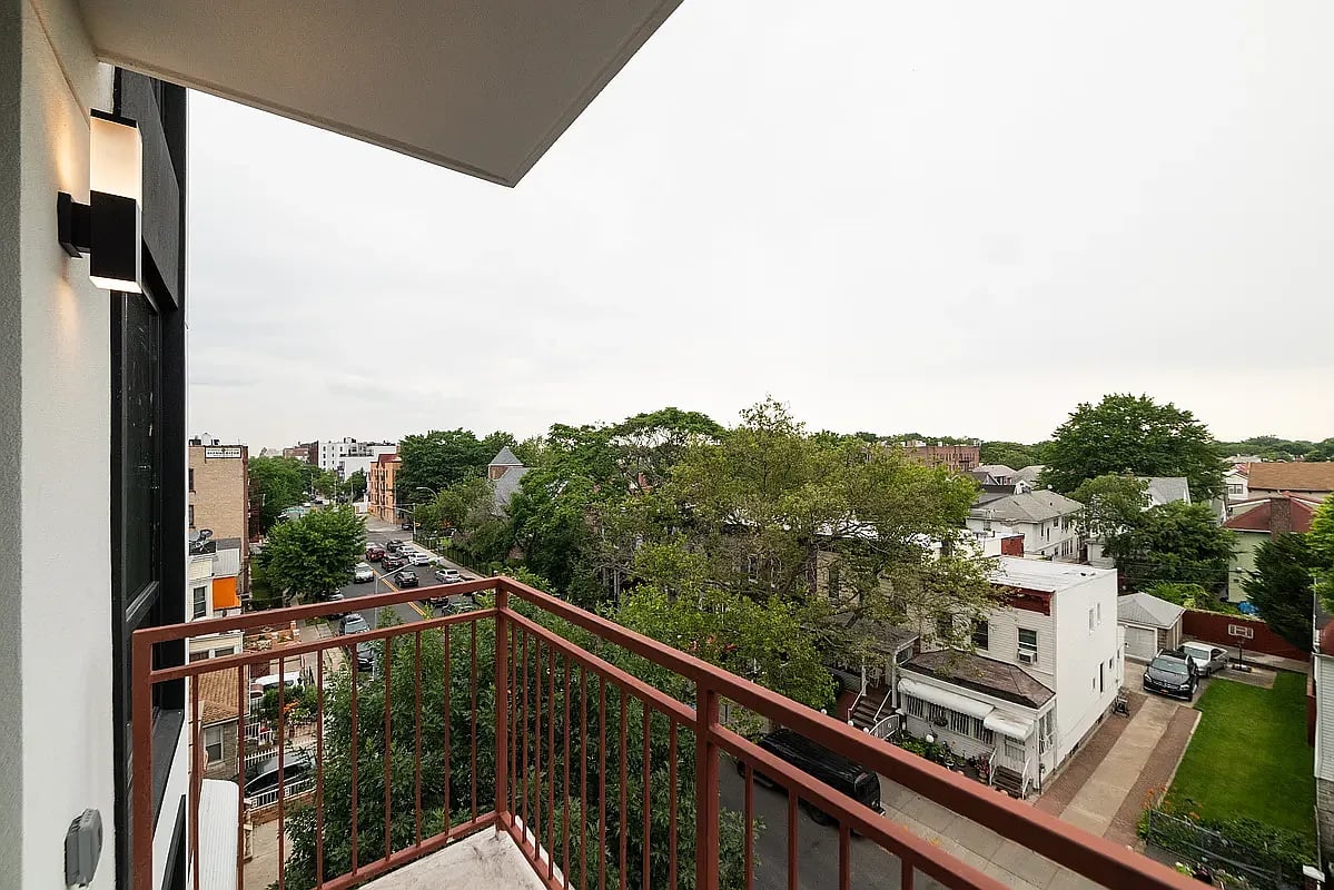 1244 New York Ave 5B