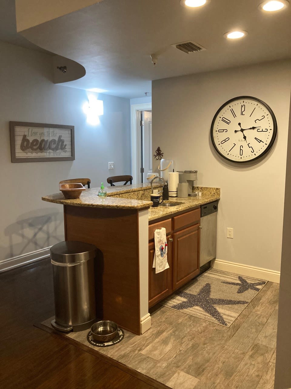 114 Carillon Market Street Unit 201