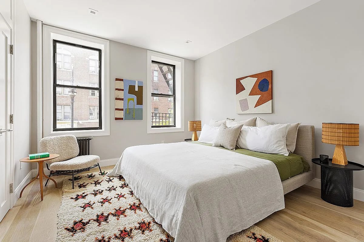 39 Argyle Rd, Apt 4B