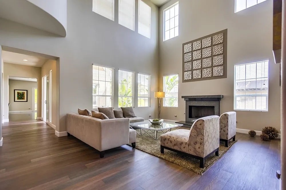 2827 Sutter Ridge Dr