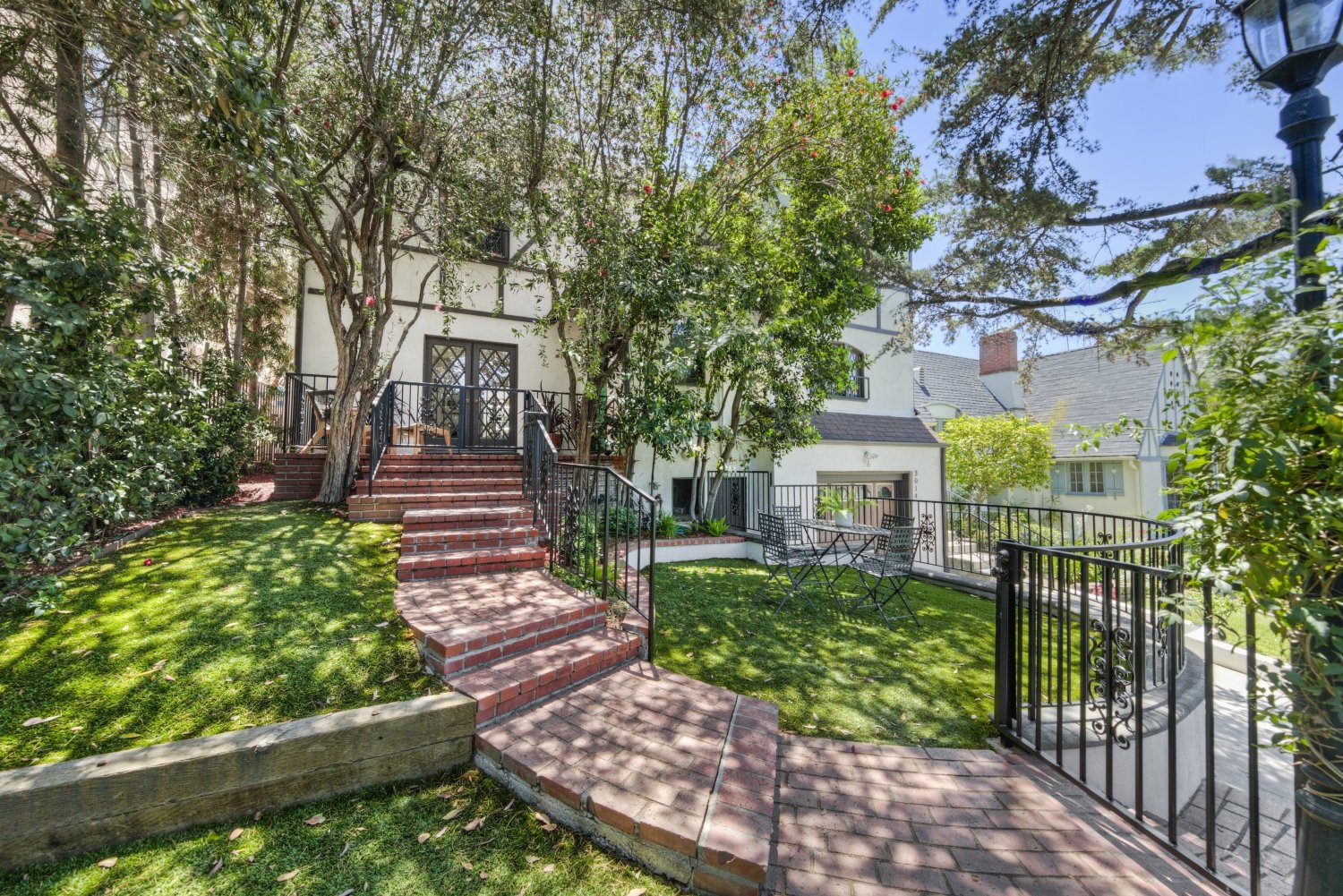 3014 Maxwell St