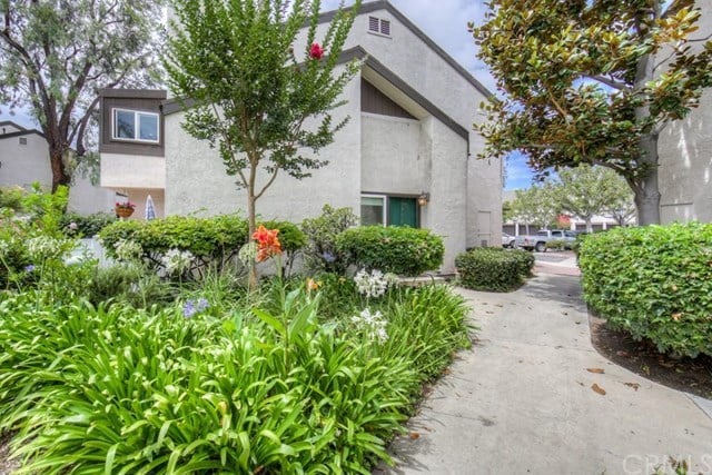 914 Van Ness Ct