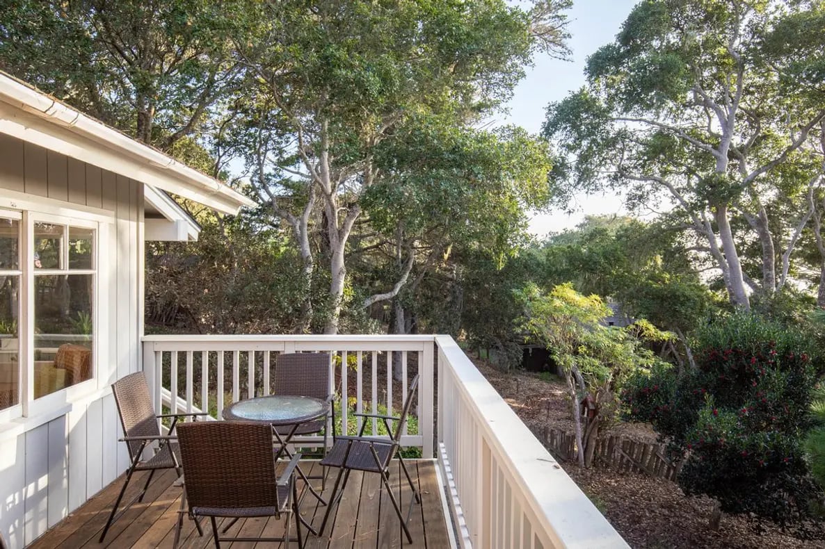 Sunshine Cottage
