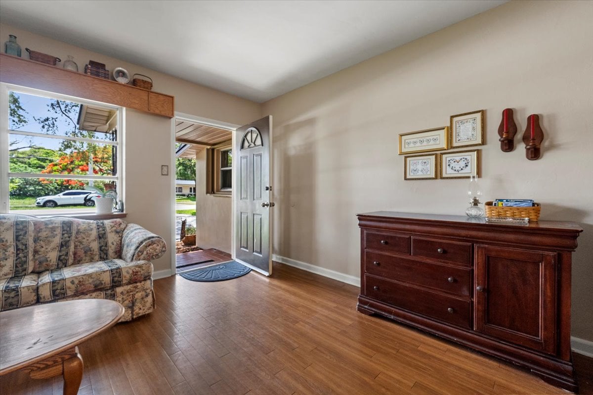 404 NE 11th Ave