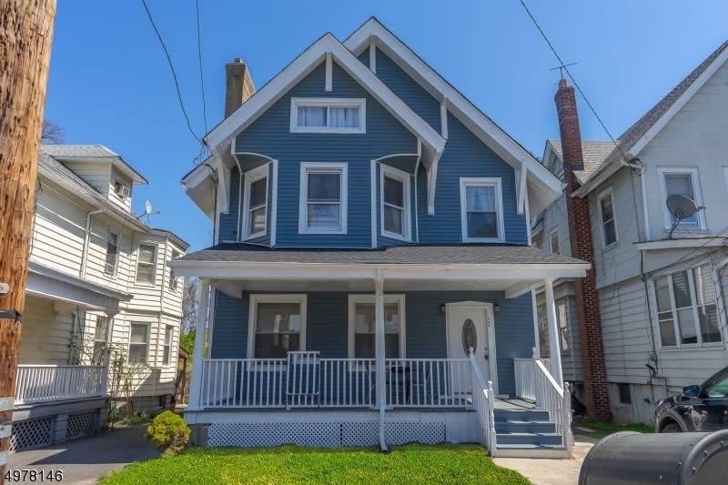 244 Orchard St