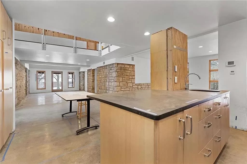 2812 W. 90th Street