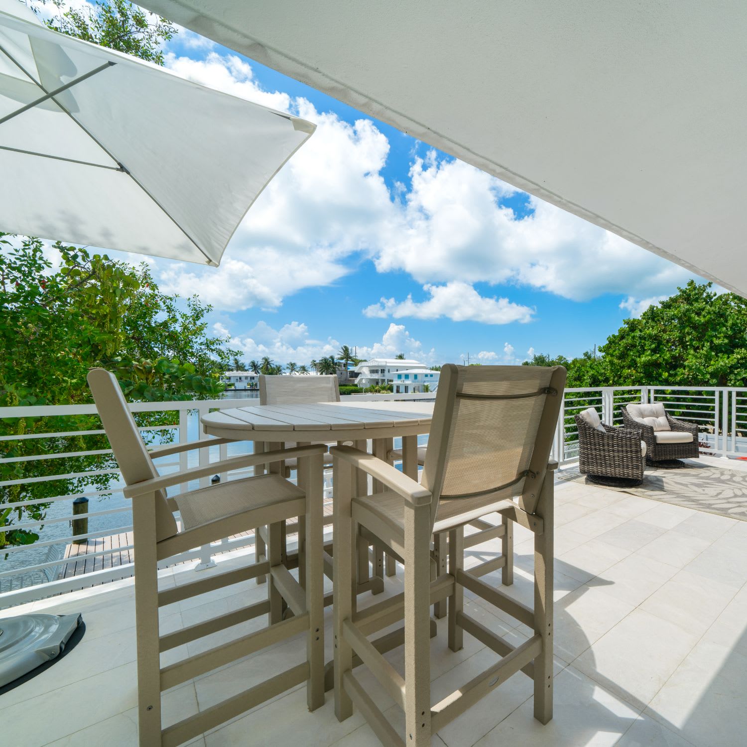 109 Sapodilla Dr