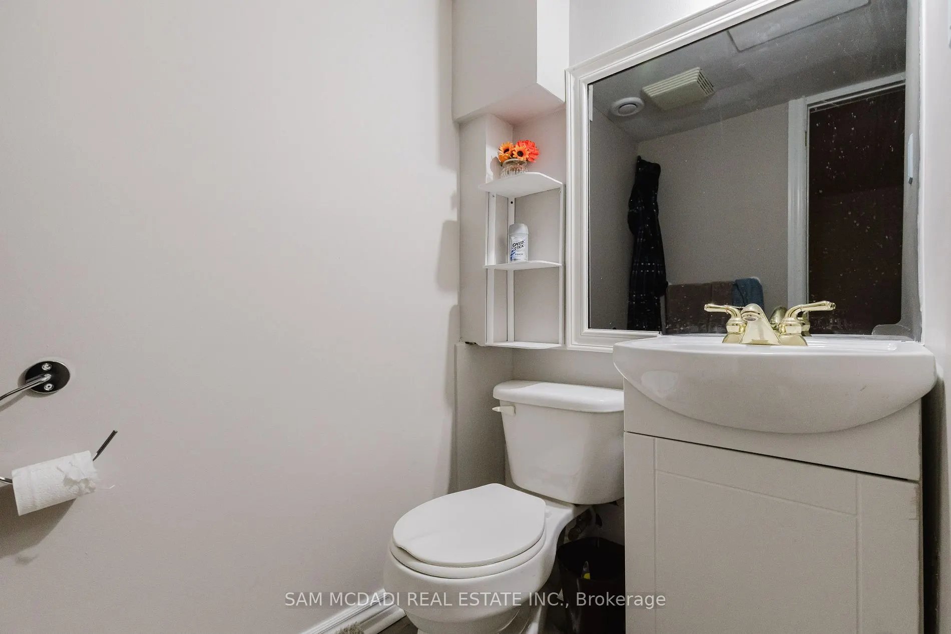 Single Office - 728 Main St E