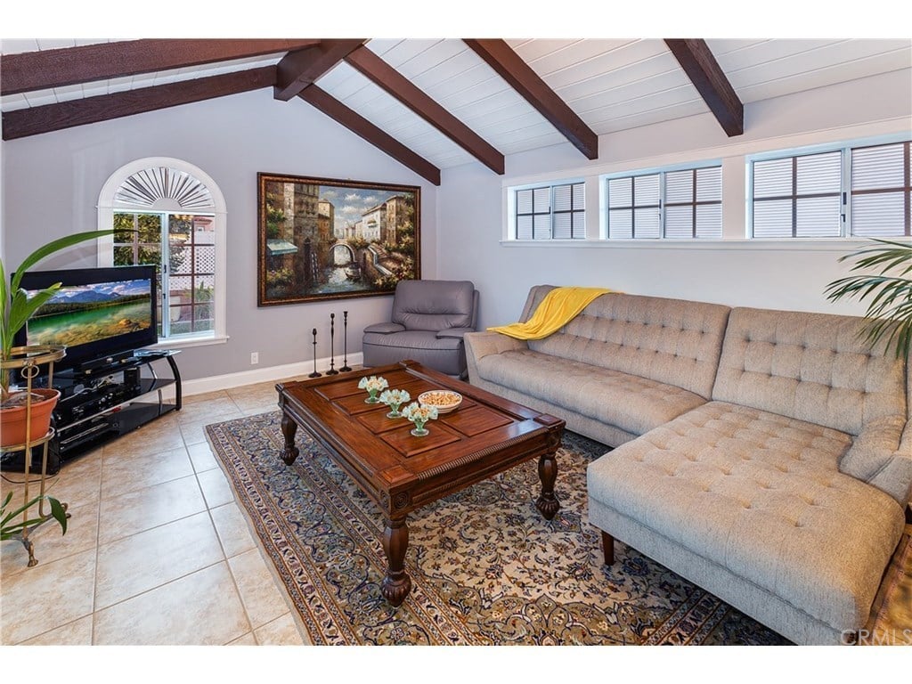 27695 Agate Canyon Dr