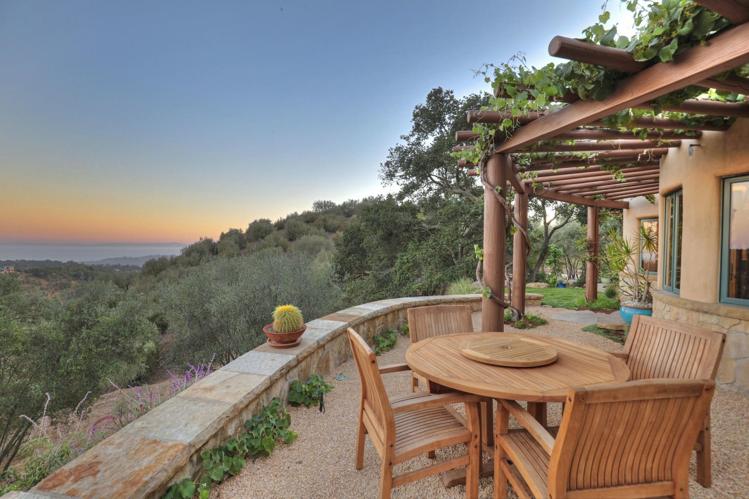 1480 Mission Canyon Road