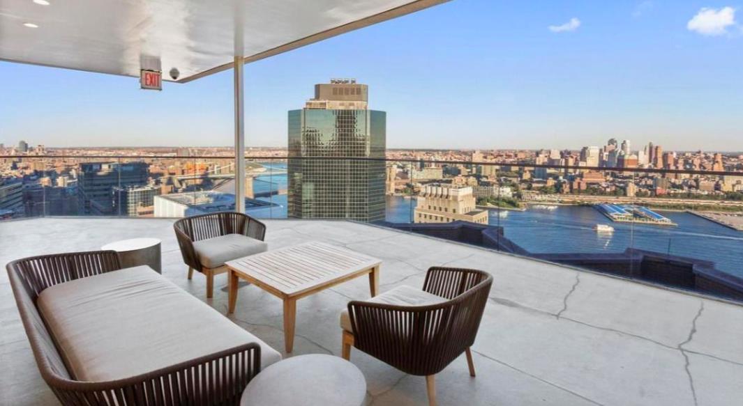 75 Wall Street, Apt 29-G