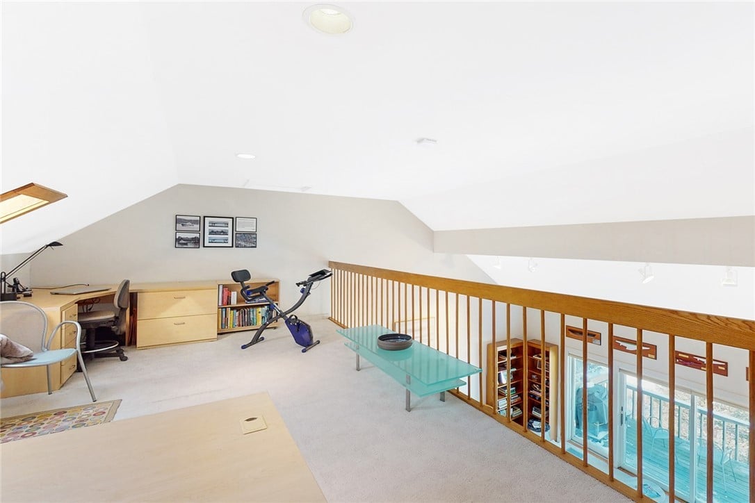 157 Harrison Ave #18