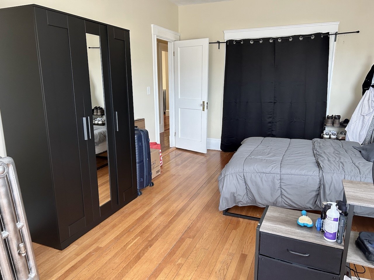 Sunny 4 Bed 2 Bath in the Heart of Brookline - Heat and Hot Water Included - 9.1