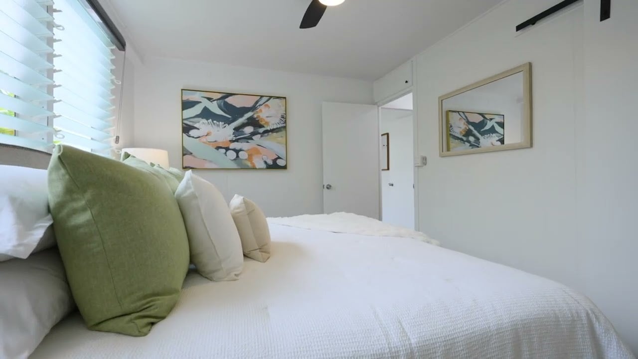 6018 Kaupalena Street, Honolulu HI 96821