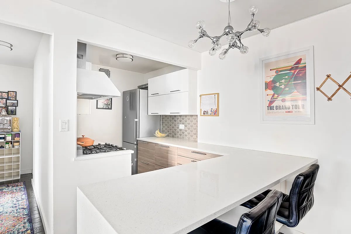 333 E 14th St #4C