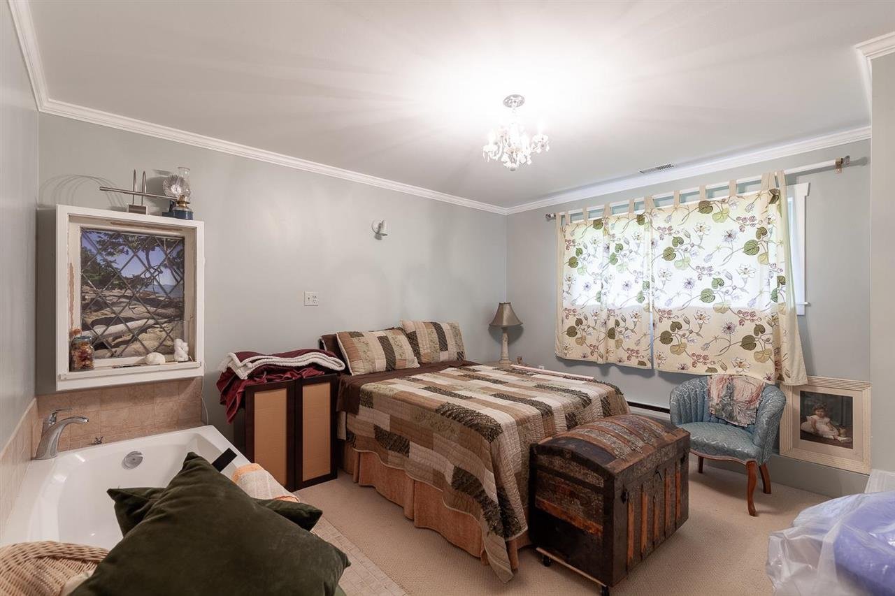 2051 Cheakamus Wy