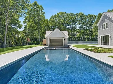 225 Norris Ln