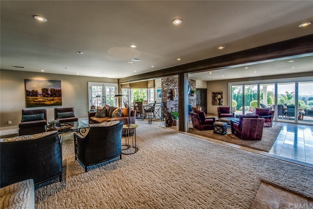 18622 Mesa Dr