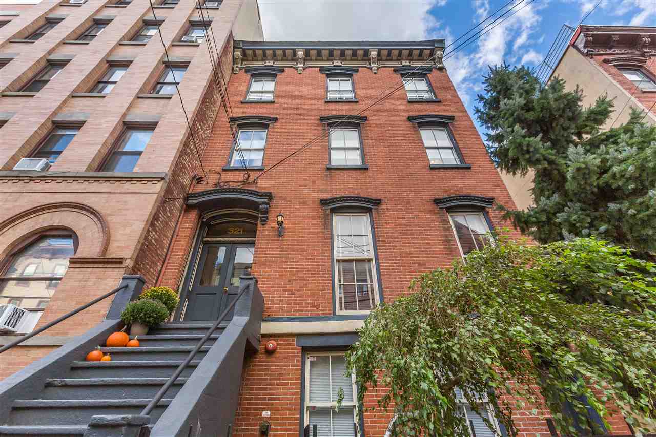 321 8th St, #3